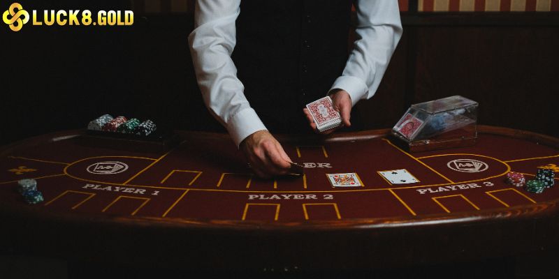 Đôi nét về game bài cào tại cổng cược Luck8